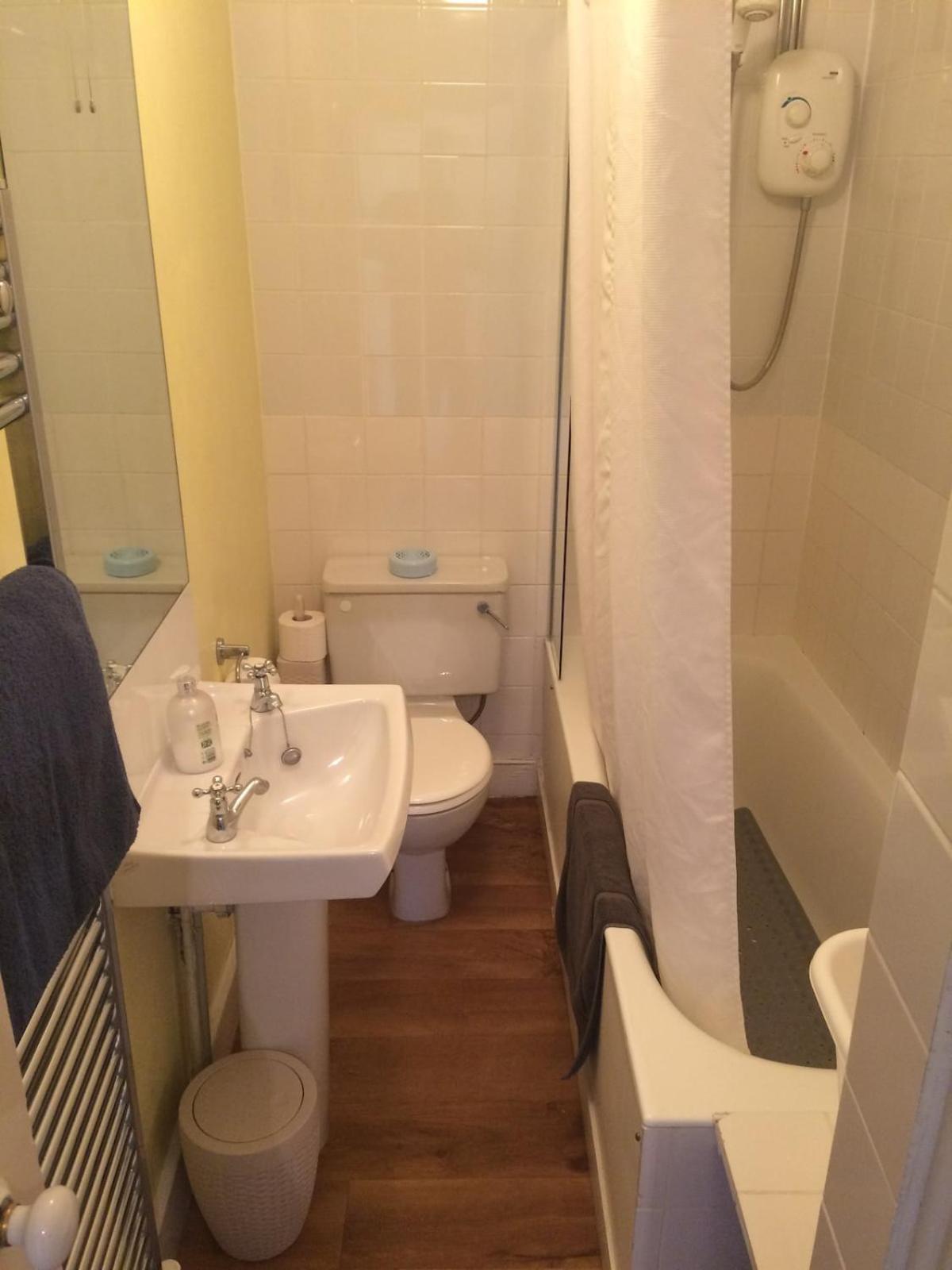 ロンドンNotting Hill Charm -Sleeps 5 - Urban Retreatアパートメント エクステリア 写真