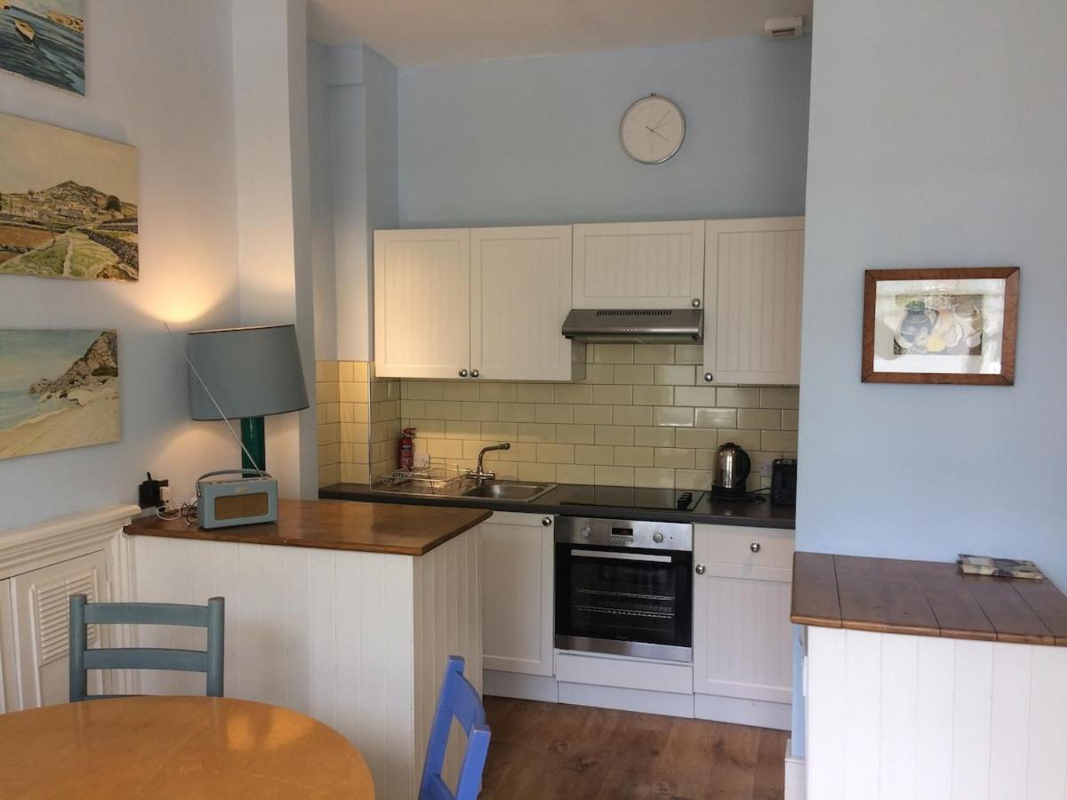 ロンドンNotting Hill Charm -Sleeps 5 - Urban Retreatアパートメント エクステリア 写真